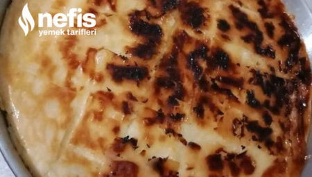 Adana Böreği (Kaşarlı Börek)
